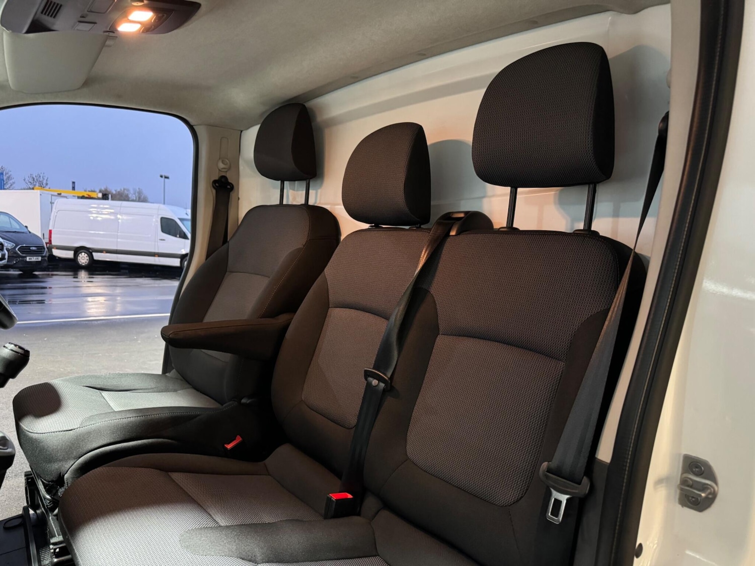 Used Renault Trafic 2022 for sale - 76512628: Photo 61