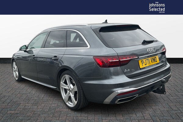 Used Audi A4 2022 for sale - 75602869: Photo 2
