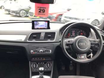 Used Audi Q3 2016 for sale - 74103572: Photo