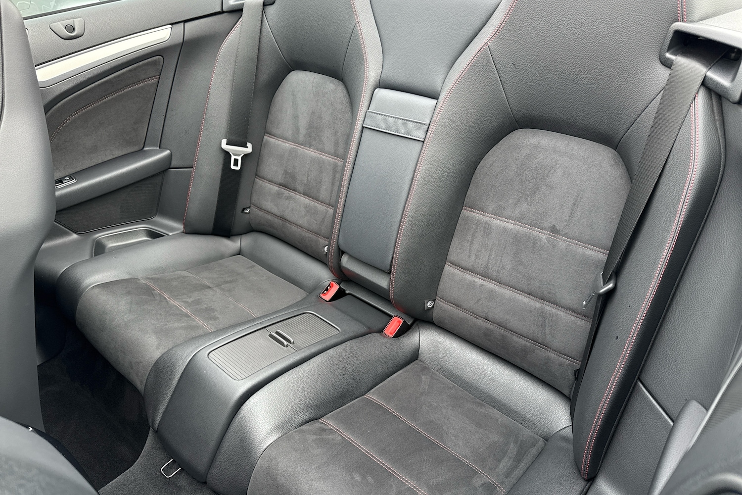 Used Mercedes-Benz E Class 2015 for sale - 76241772: Photo 12