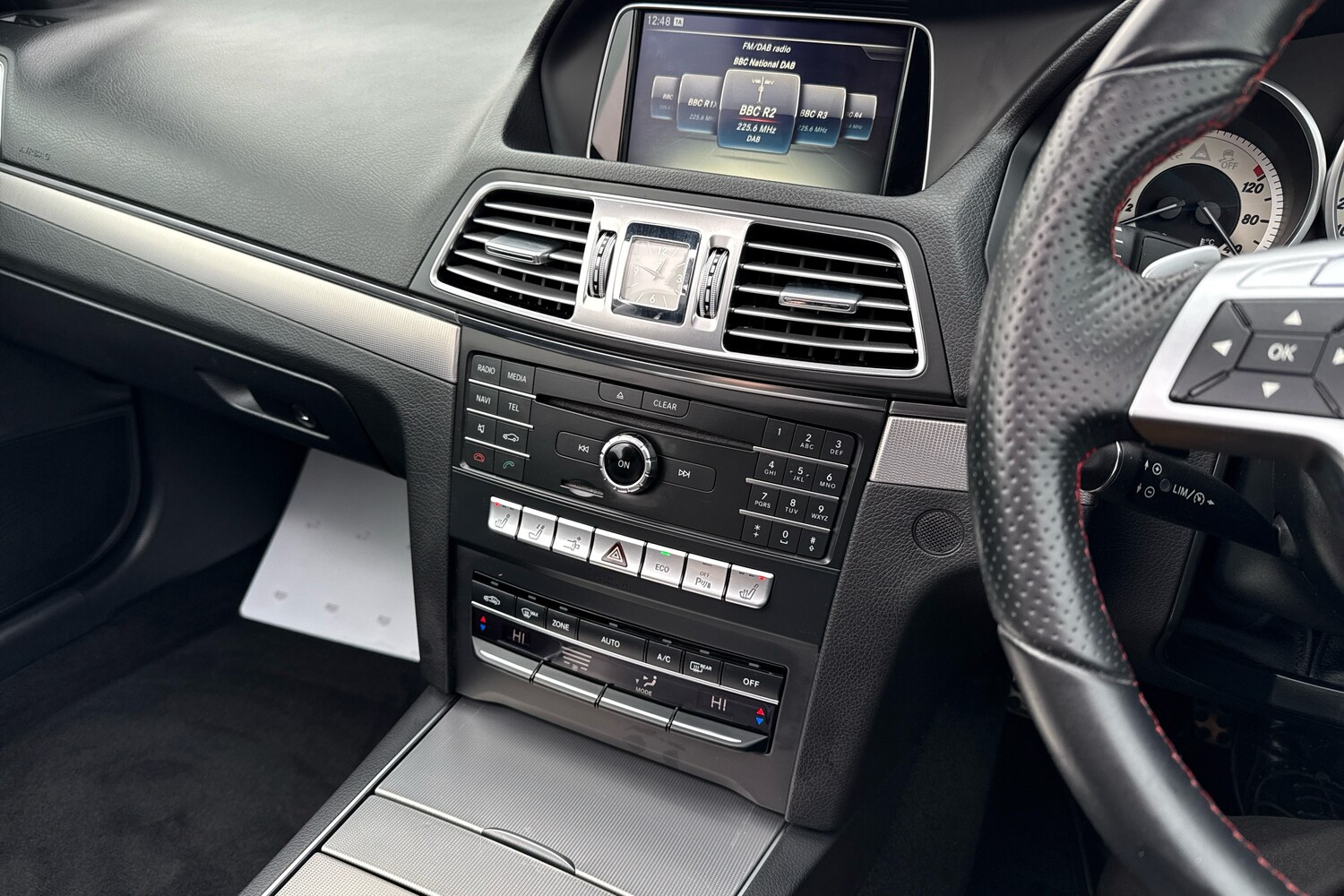 Used Mercedes-Benz E Class 2015 for sale - 76241772: Photo 14