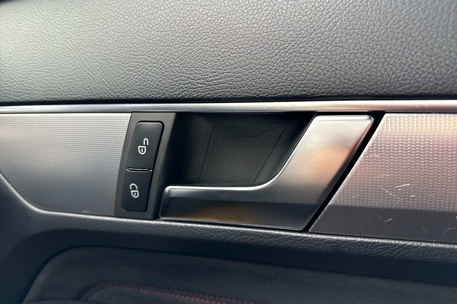 Used Mercedes-Benz E Class 2015 for sale - 76241772: Photo 21