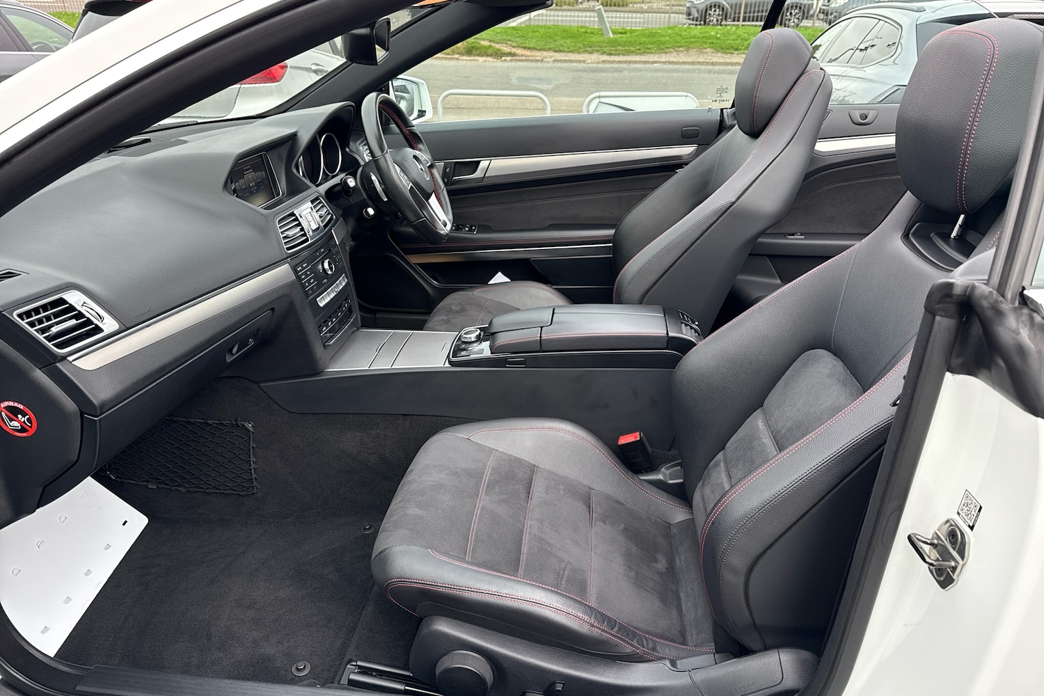 Used Mercedes-Benz E Class 2015 for sale - 76241772: Photo 6