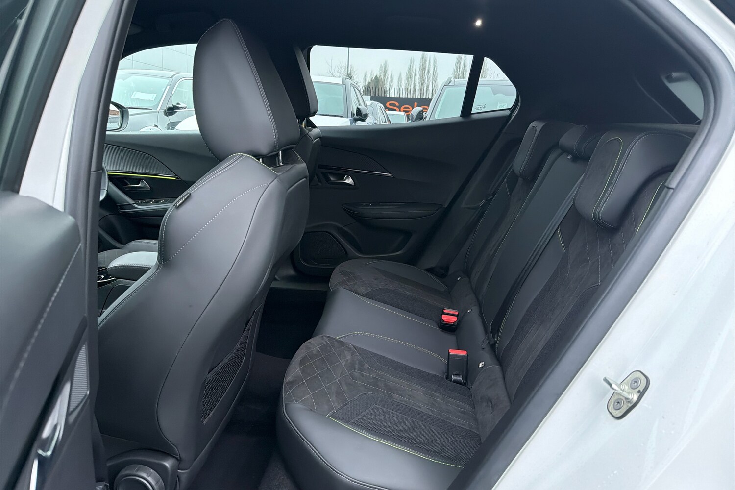 Used Peugeot 2008 2021 for sale - 77018295: Photo 12