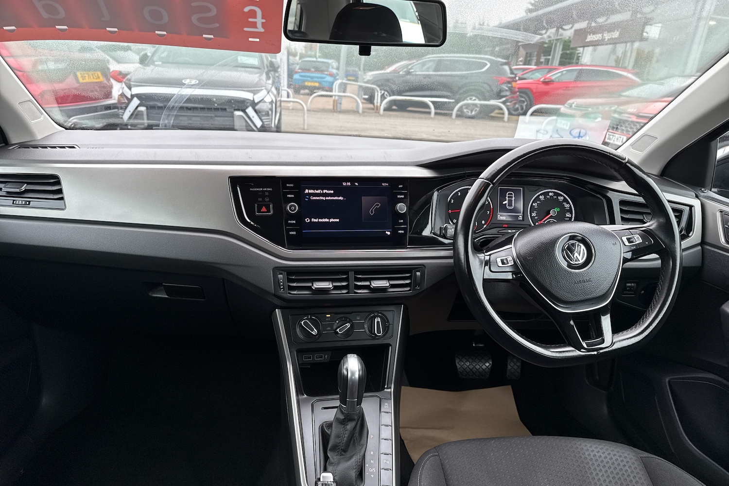 Used Volkswagen Polo 2019 for sale - 76315805: Photo 3
