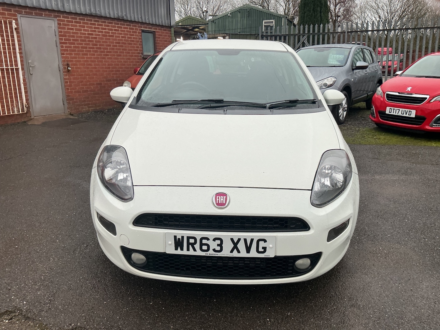 Used Fiat Punto 2014 for sale - 77565781: Photo 2