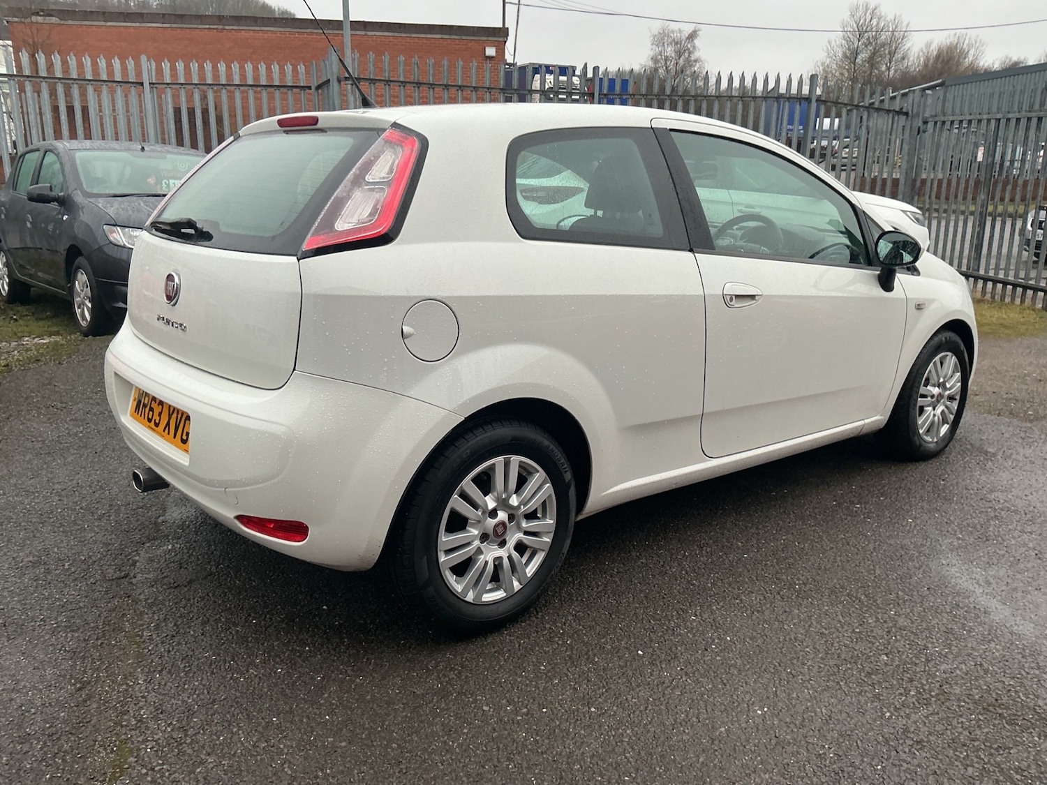 Used Fiat Punto 2014 for sale - 77565781: Photo 6