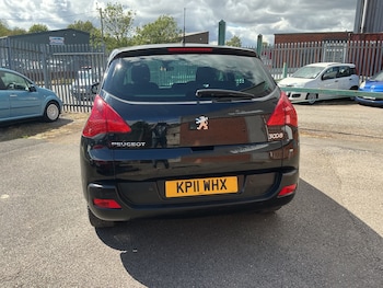 Used Peugeot 3008 2011 for sale - 79433616: Photo