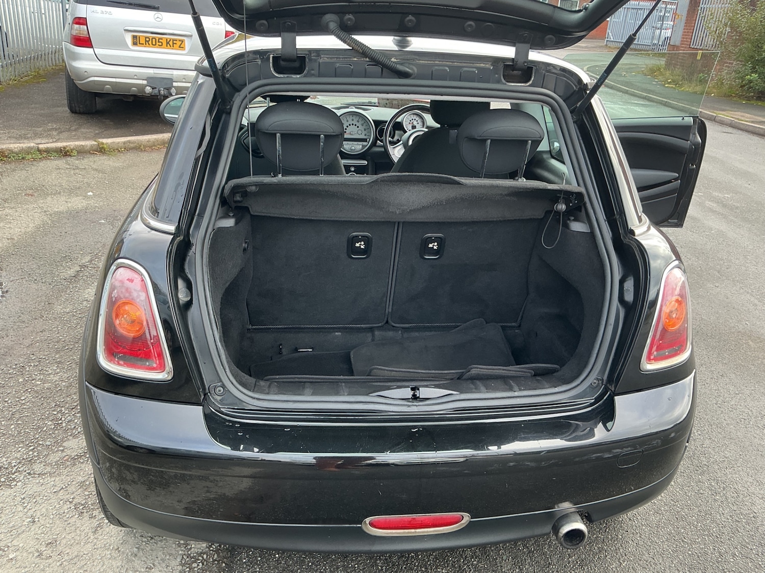 Used MINI Hatch 2010 for sale - 76451993: Photo 10