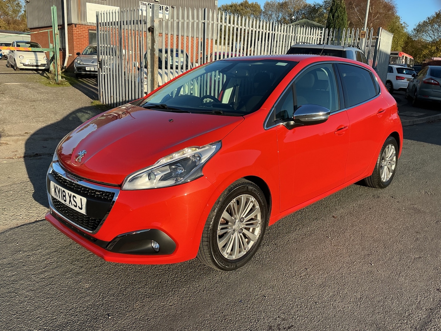 Used Peugeot 208 2018 for sale - 76605380: Photo 3