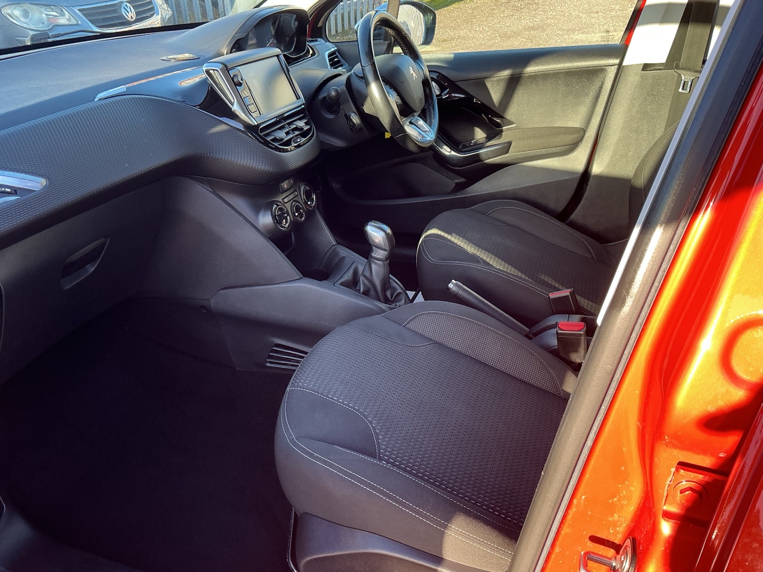 Used Peugeot 208 2018 for sale - 76605380: Photo 8