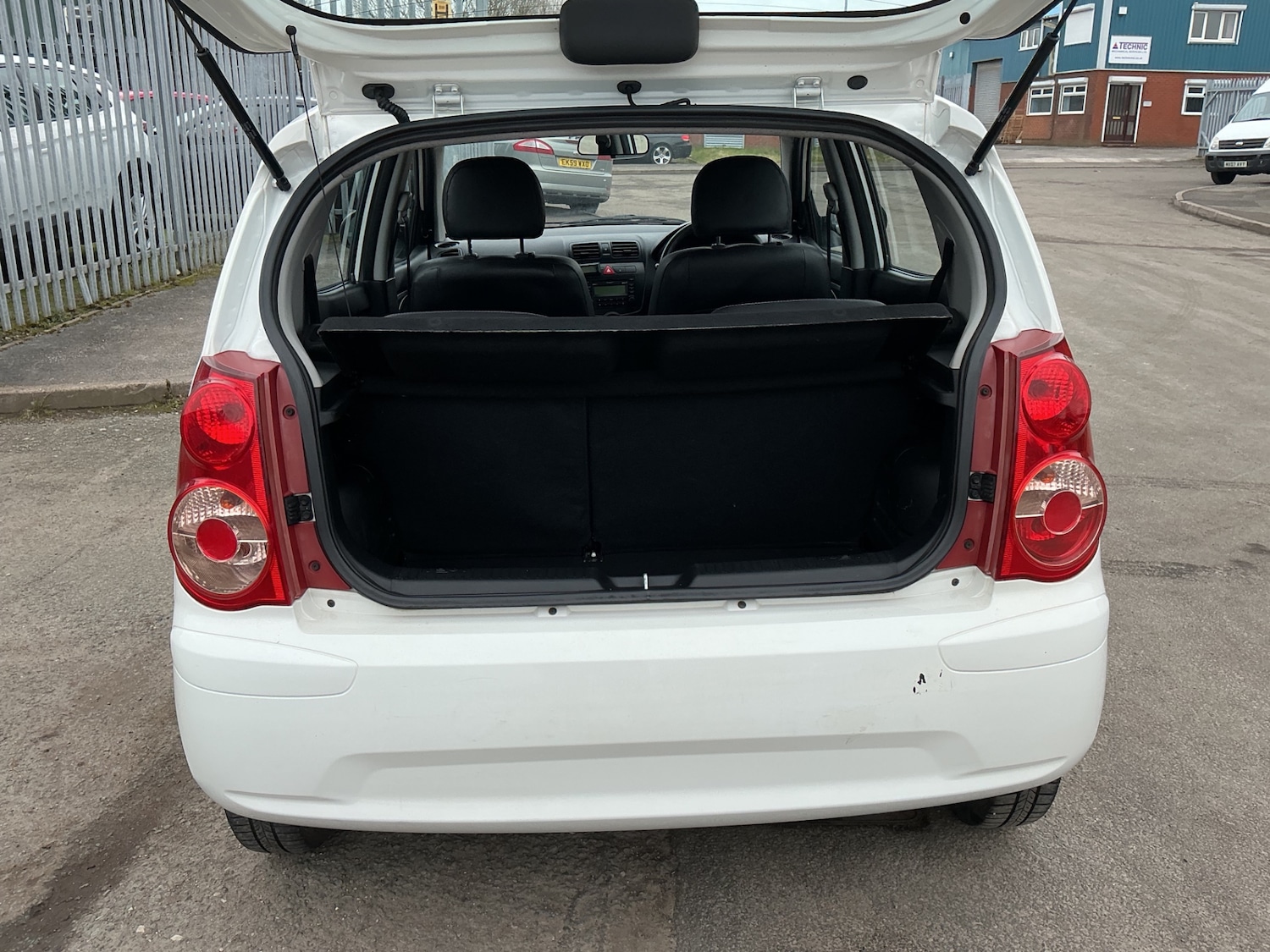 Used Kia Picanto 2009 for sale - 77595038: Photo 10