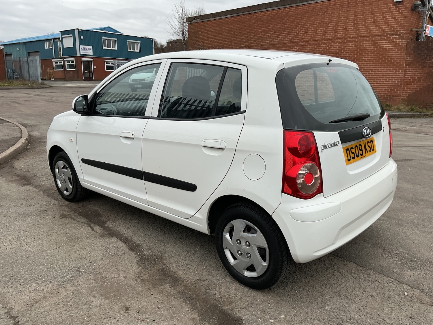 Used Kia Picanto 2009 for sale - 77595038: Photo 4