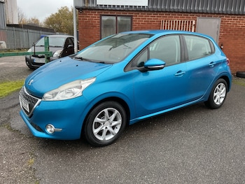 Used Peugeot 208 2012 for sale - 76766598: Photo