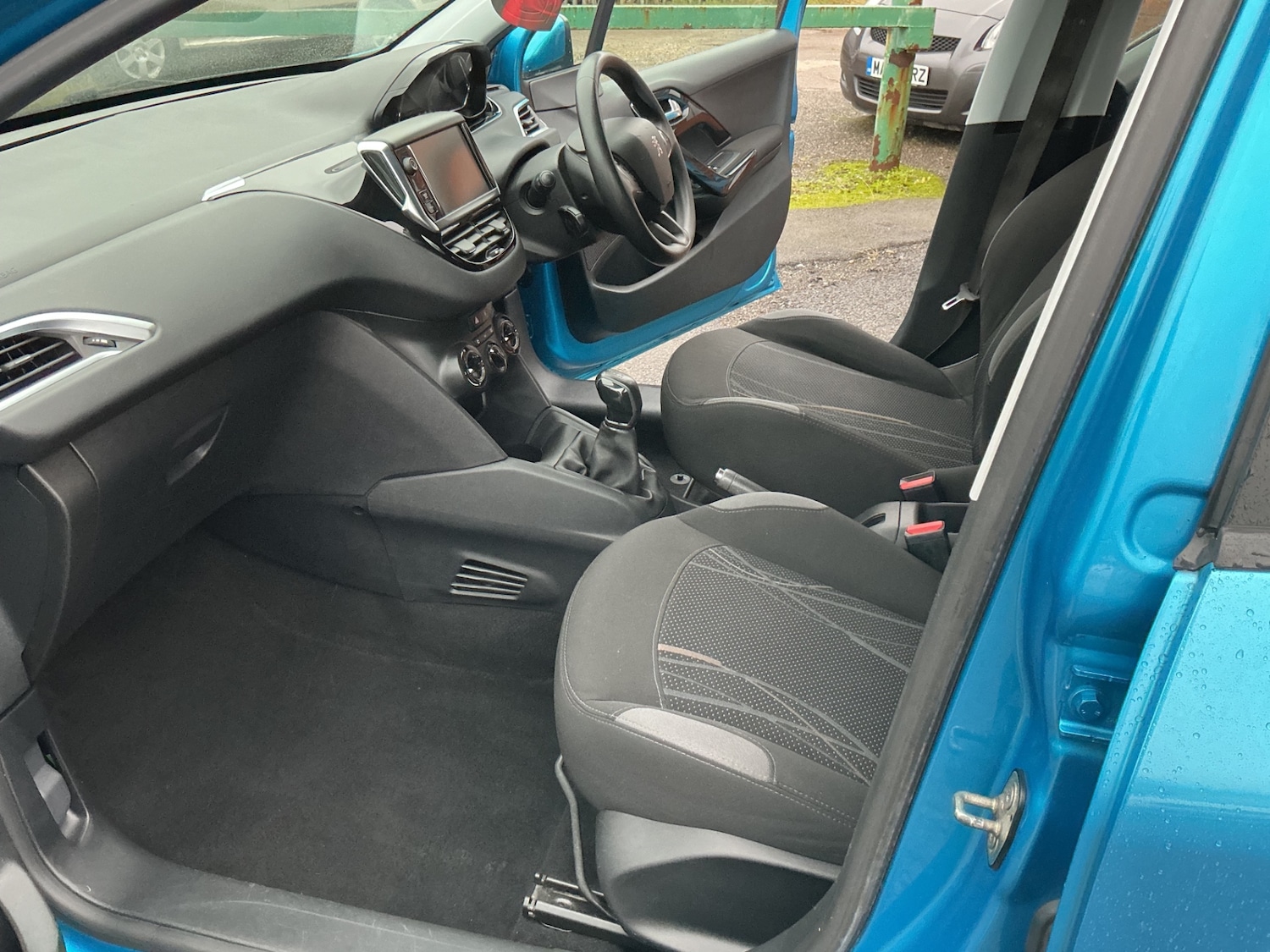 Used Peugeot 208 2012 for sale - 76766598: Photo 7