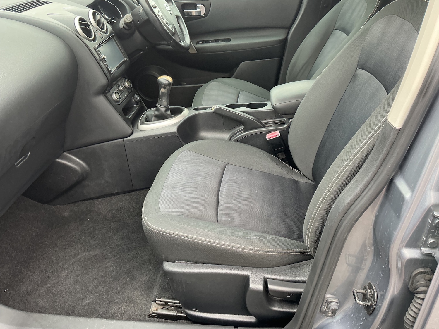 Used Nissan Qashqai 2011 for sale - 77432658: Photo 8