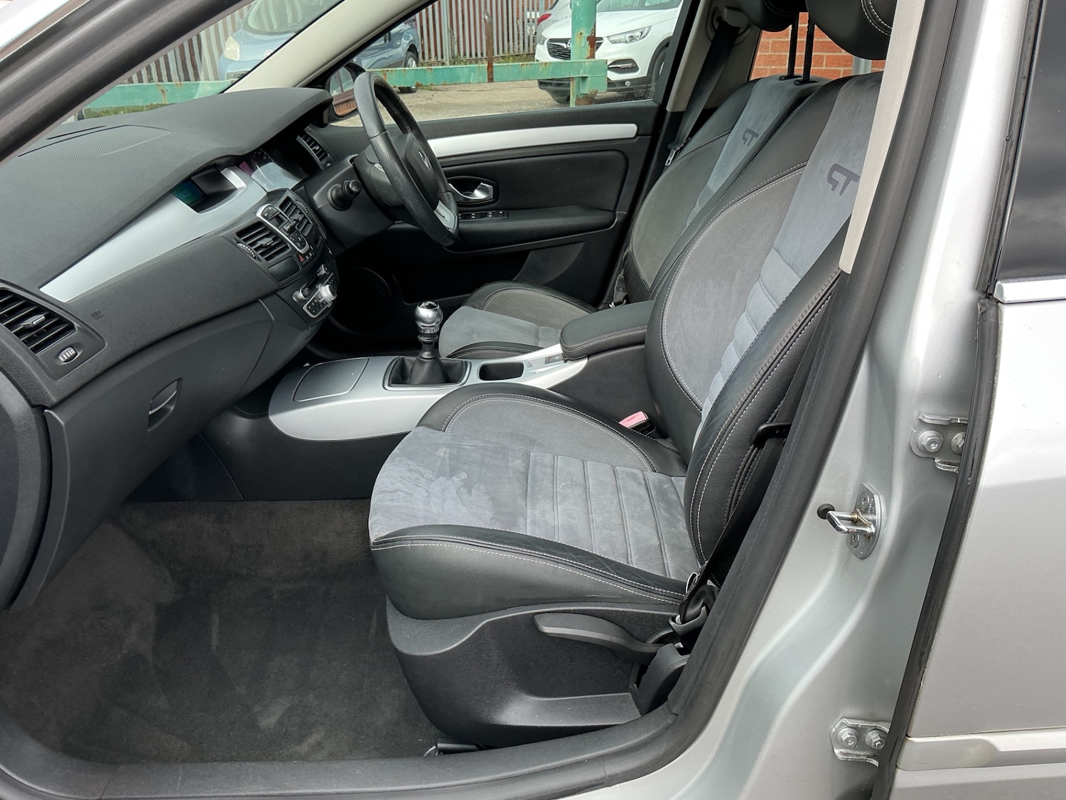 Used Renault Laguna 2009 for sale - 76353594: Photo 8