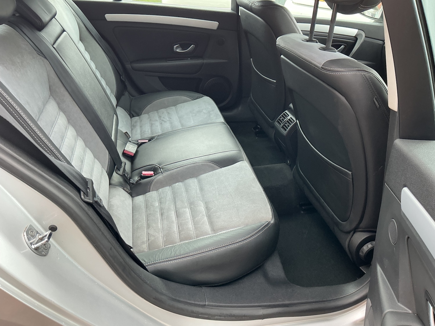 Used Renault Laguna 2009 for sale - 76353594: Photo 9