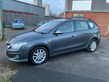 Used Hyundai i30 2011 for sale - 77354945: Photo