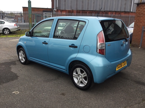 Used Daihatsu Sirion 2006 for sale - 76253757: Photo 6