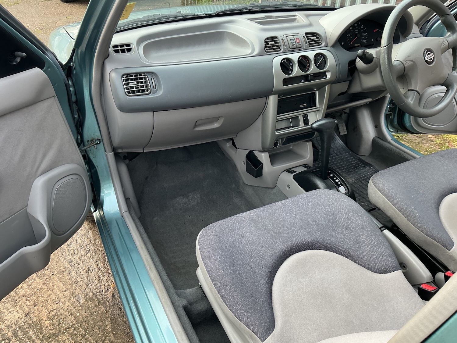 Used Nissan Micra 2002 for sale - 76830777: Photo 8