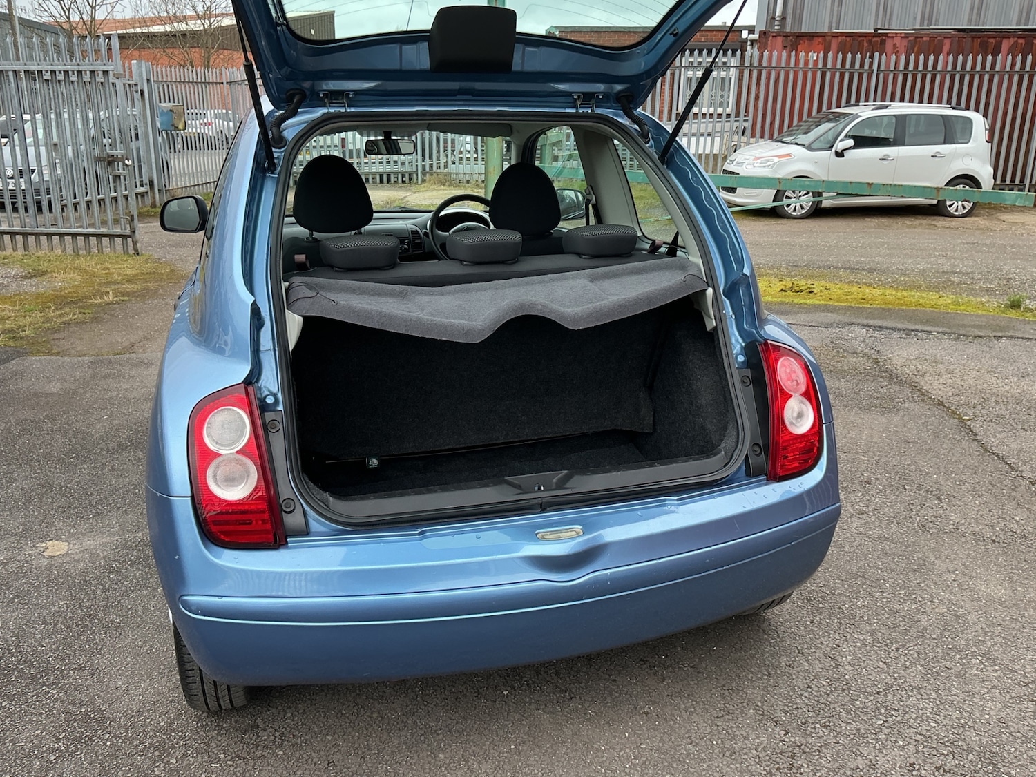 Used Nissan Micra 2010 for sale - 77901737: Photo 10