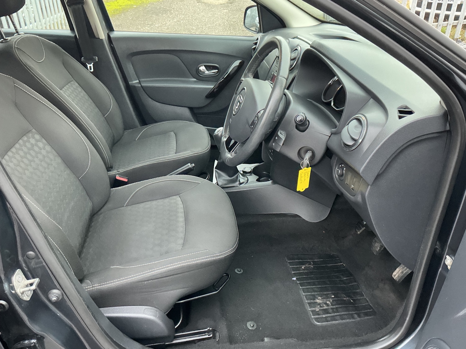 Used Dacia Sandero 2015 for sale - 76791648: Photo 7