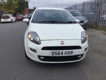 Used Fiat Punto 2014 for sale - 76209164: Photo