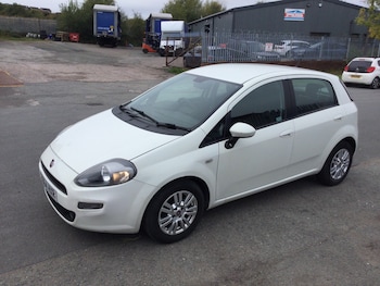 Used Fiat Punto 2014 for sale - 76209164: Photo