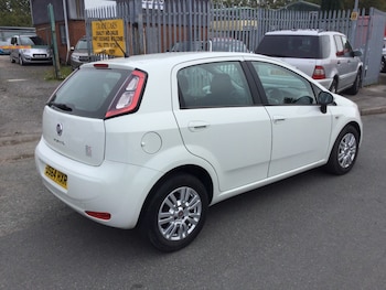 Used Fiat Punto 2014 for sale - 76209164: Photo
