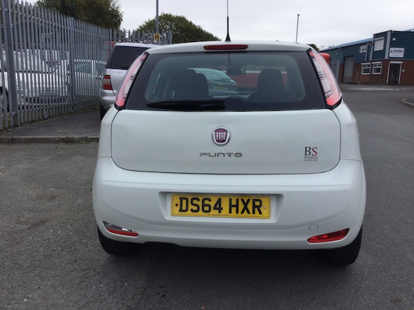 Used Fiat Punto 2014 for sale - 76209164: Photo 5
