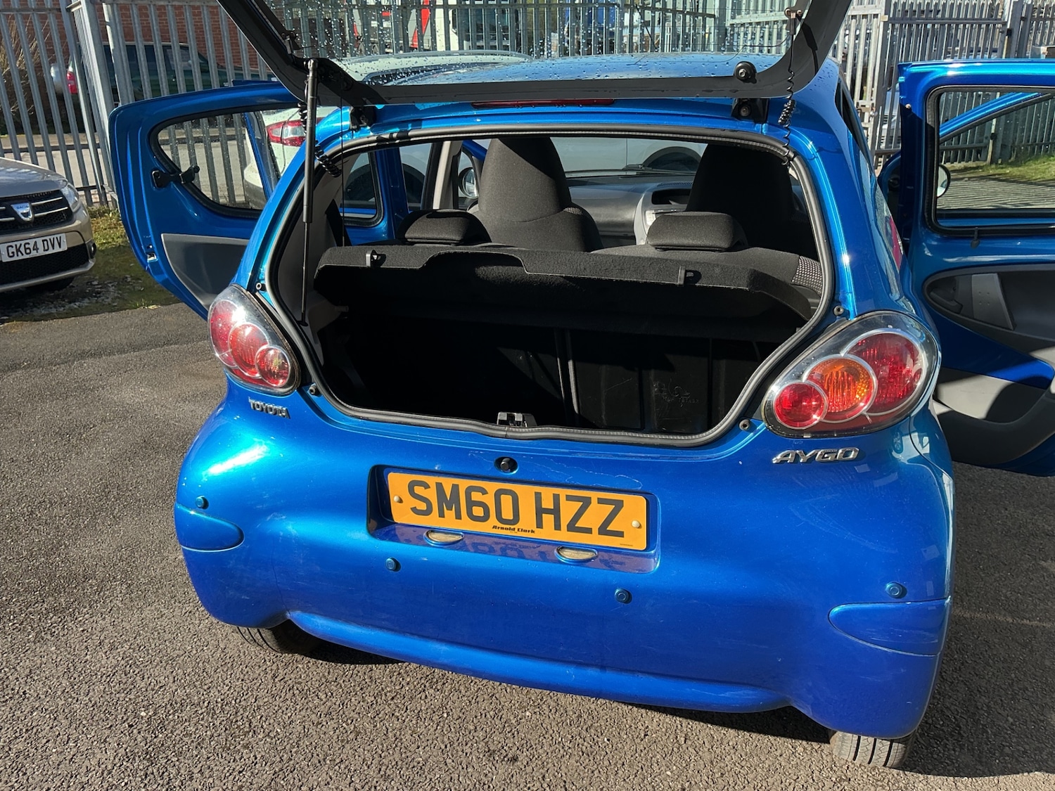 Used Toyota AYGO 2010 for sale - 78107005: Photo 10