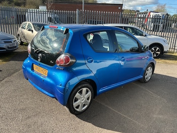 Used Toyota AYGO 2010 for sale - 78107005: Photo