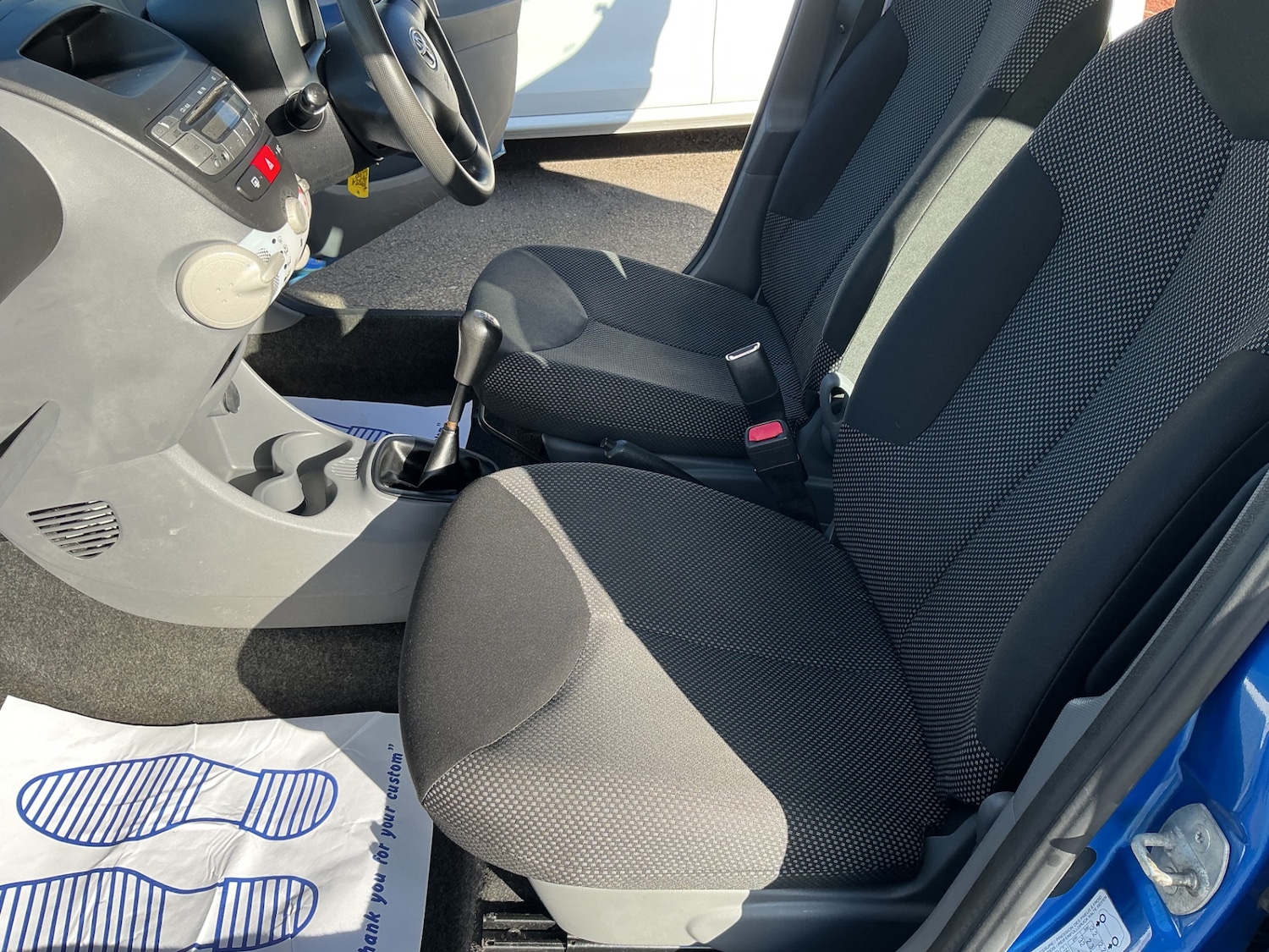 Used Toyota AYGO 2010 for sale - 78107005: Photo 8