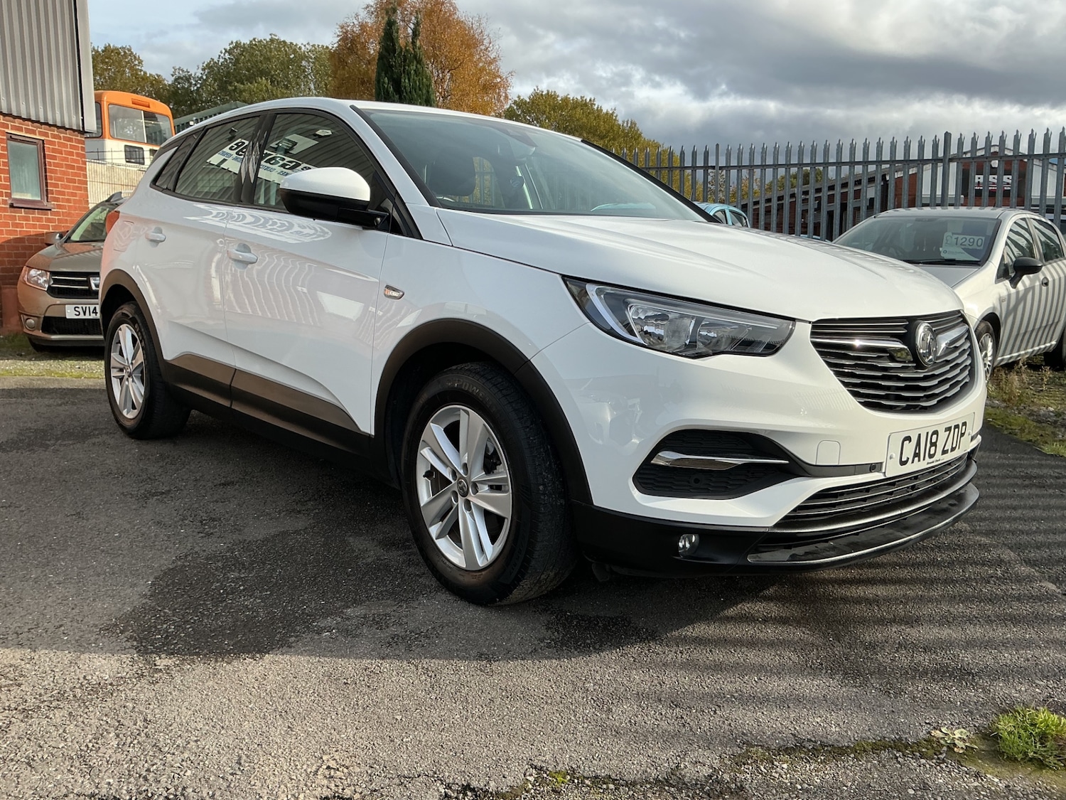 Used Vauxhall Grandland X 2018 for sale - 76407246: Photo 1