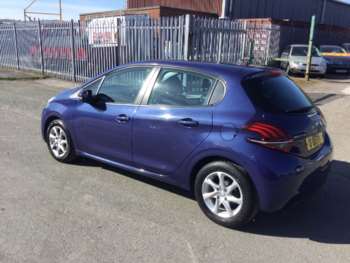 Used Peugeot 208 2017 for sale - 74500848: Photo