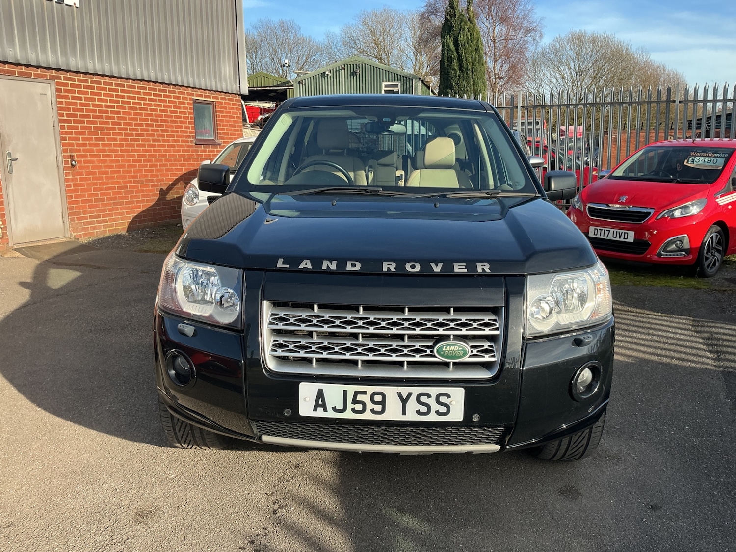 Used Land Rover Freelander 2009 for sale - 77694700: Photo 2