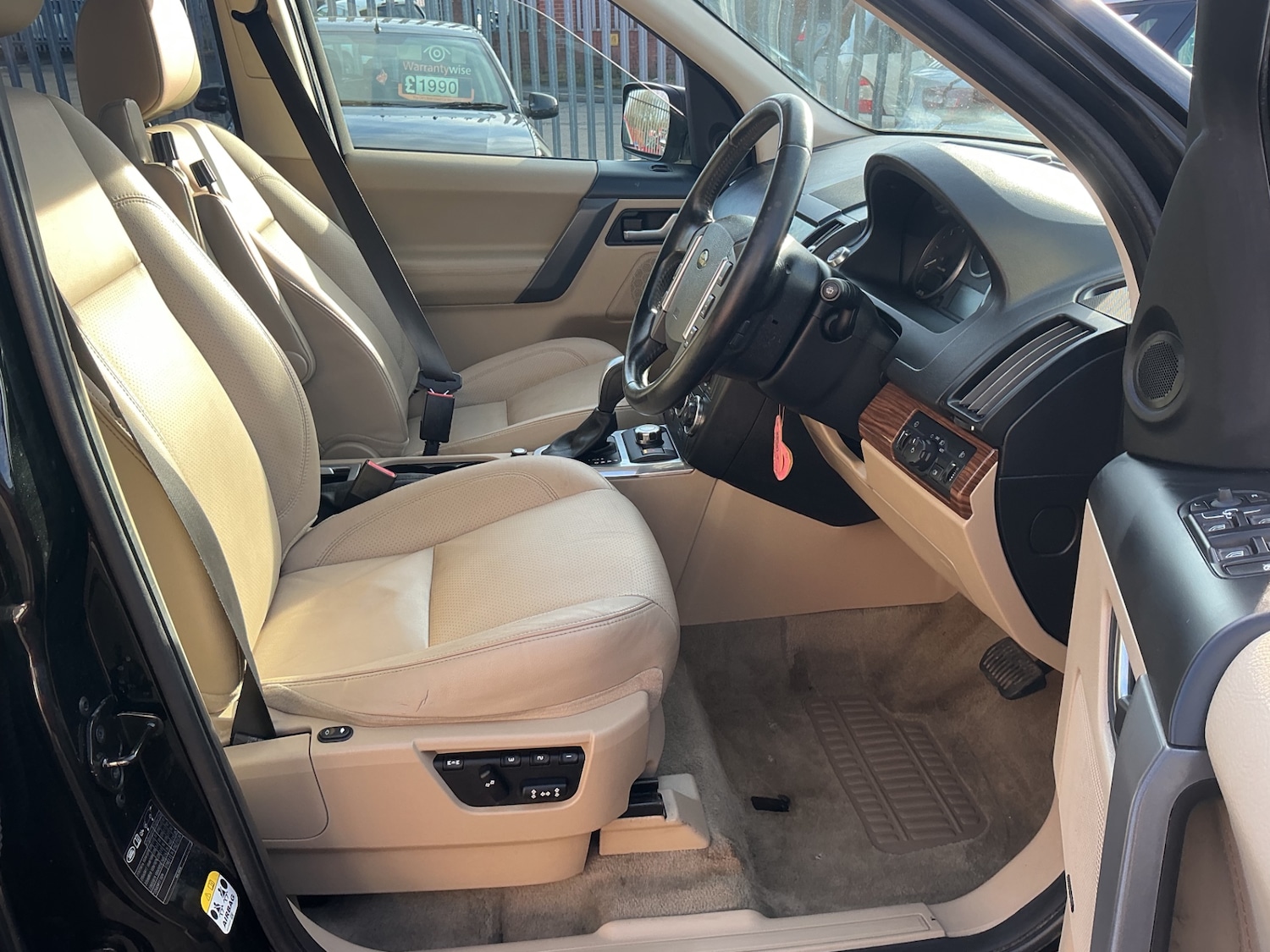 Used Land Rover Freelander 2009 for sale - 77694700: Photo 7