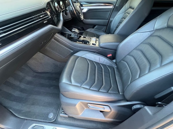 Used Volkswagen Touareg 2018 for sale - 75533752: Photo 25