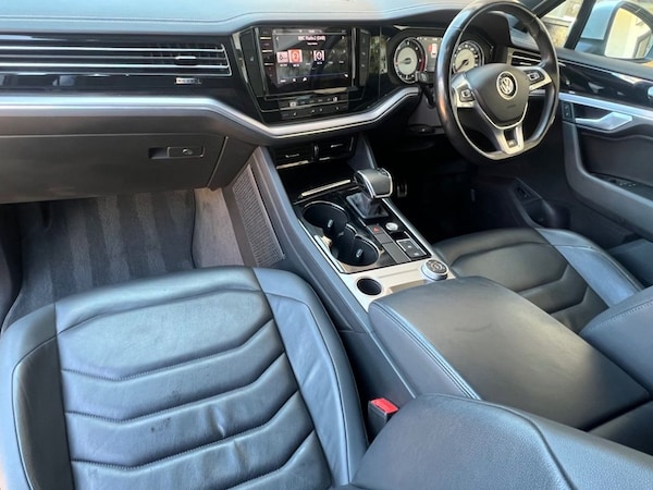 Used Volkswagen Touareg 2018 for sale - 75533752: Photo 3