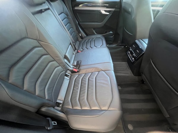 Used Volkswagen Touareg 2018 for sale - 75533752: Photo 46