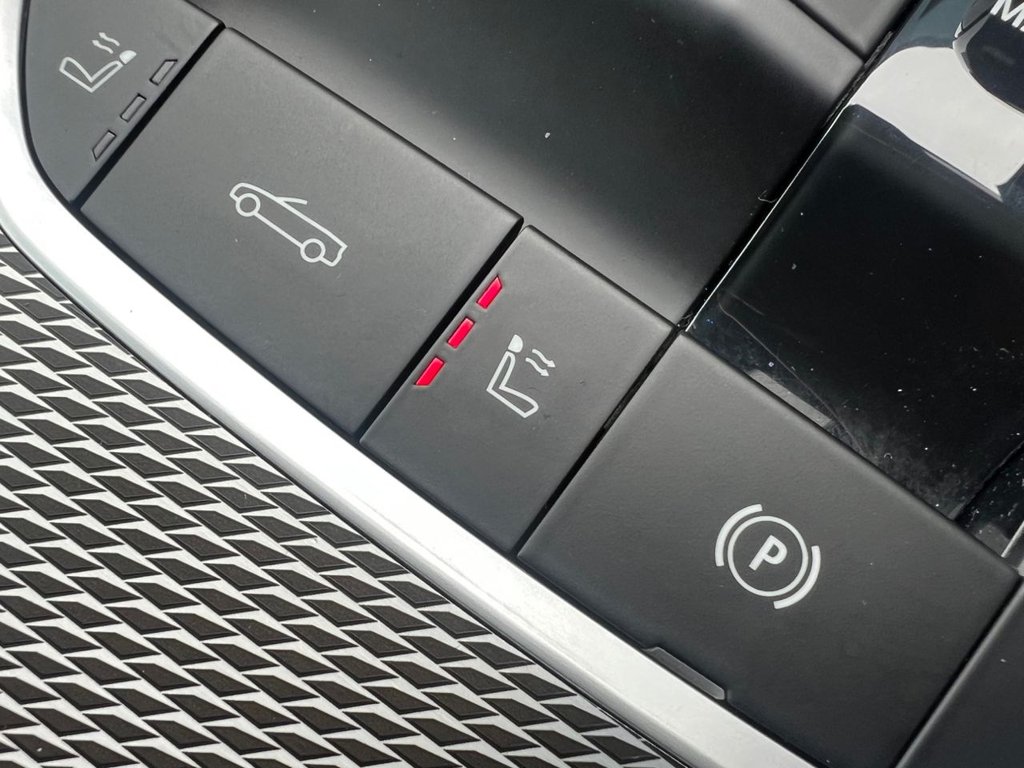 Used BMW 4 Series 2022 for sale - 78180860: Photo 43