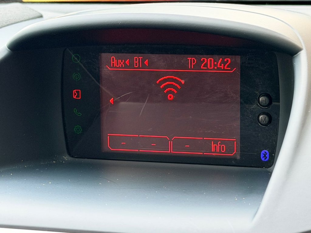 Used Ford Fiesta 2011 for sale - 78206529: Photo 37