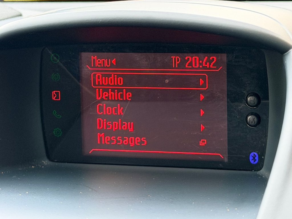 Used Ford Fiesta 2011 for sale - 78206529: Photo 38