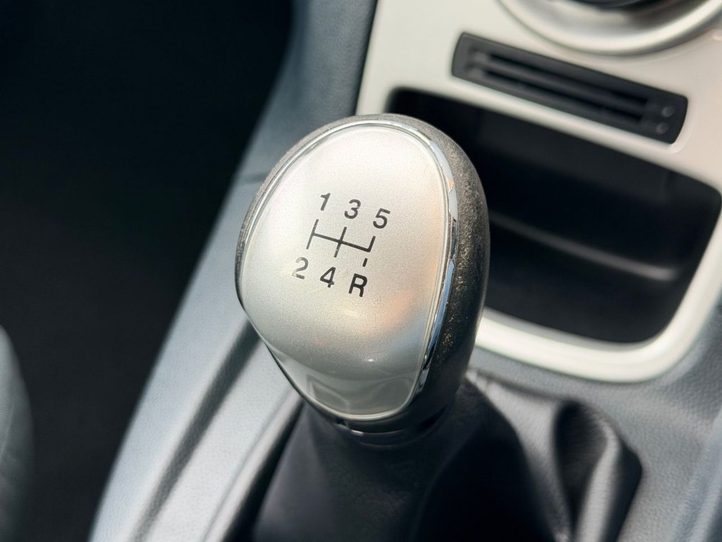 Used Ford Fiesta 2011 for sale - 78206529: Photo 41