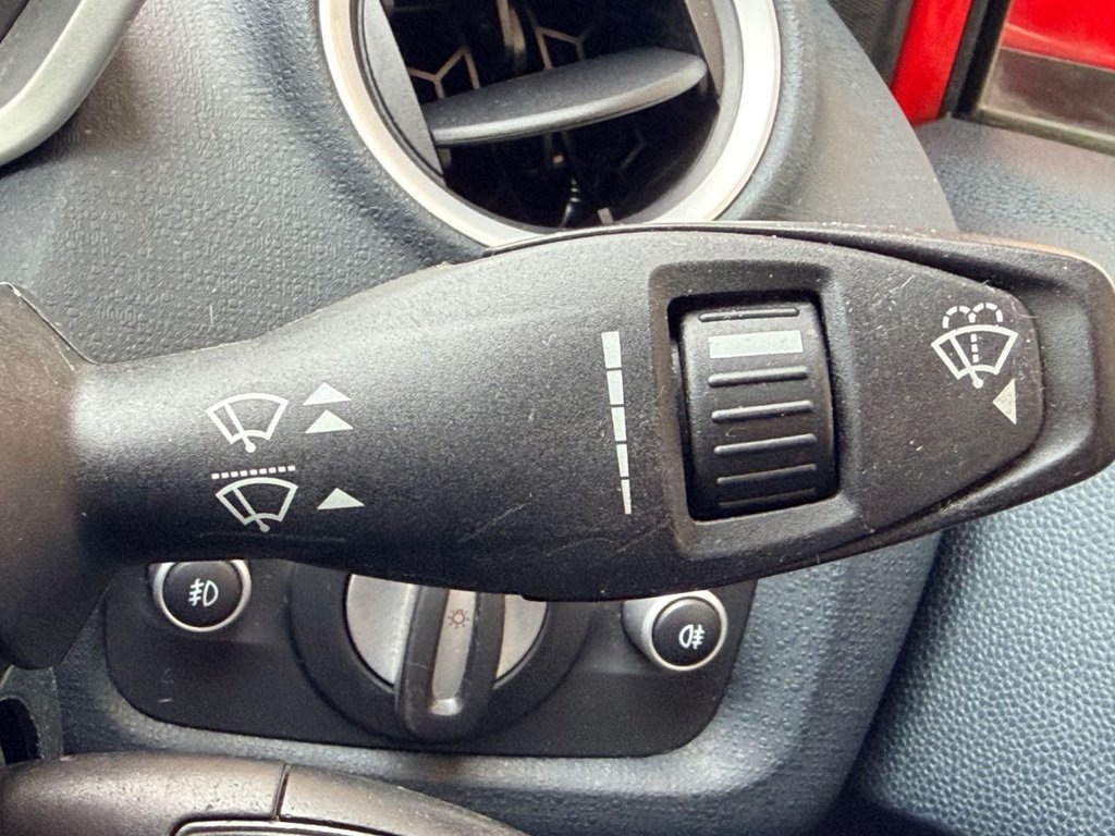 Used Ford Fiesta 2011 for sale - 78206529: Photo 44