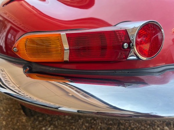 Used Jaguar E-Type 1965 for sale - 74991650: Photo 11