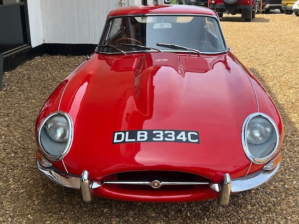 Used Jaguar E-Type 1965 for sale - 74991650: Photo 23