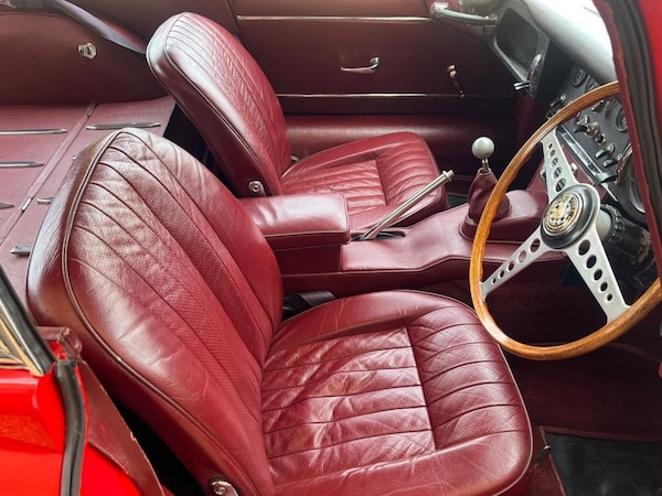 Used Jaguar E-Type 1965 for sale - 74991650: Photo 29