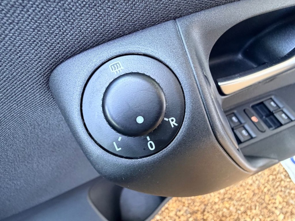 Used Volkswagen Polo 2013 for sale - 77647940: Photo 33